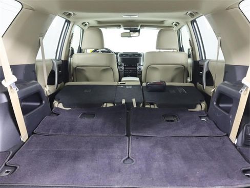 Used 2022 Toyota 4Runner Limited image 26