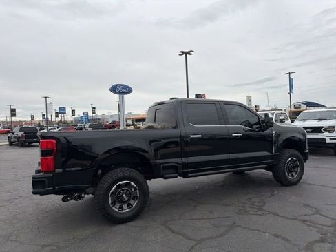 Used 2024 Ford F350 Platinum w/ Tremor Off-Road Package AWD/4WD image 6