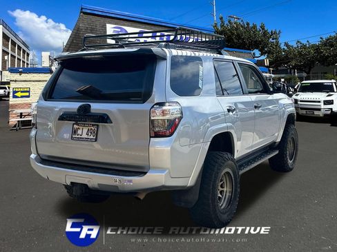 Used 2021 Toyota 4Runner Venture AWD/4WD image 7