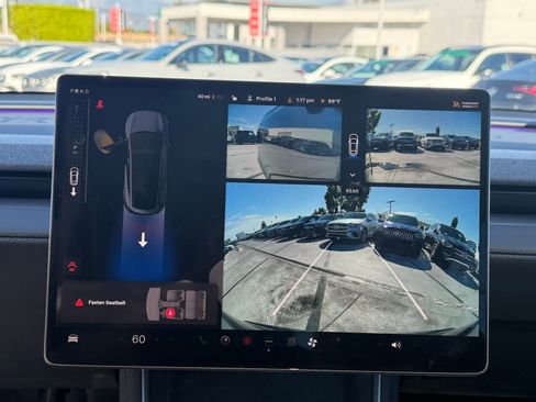 Used 2026 Tesla Model Y AWD image 30