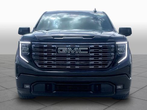 Used 2025 GMC Sierra 1500 Denali Ultimate AWD/4WD image 4