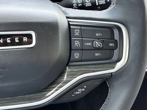 Used 2022 Jeep Wagoneer Series II w/ Premium Group I RWD image 27