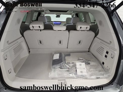 New 2026 Buick Enclave Avenir w/ Super Cruise Package FWD image 38