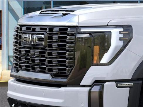 New 2026 GMC Sierra 2500 Denali Ultimate image 13