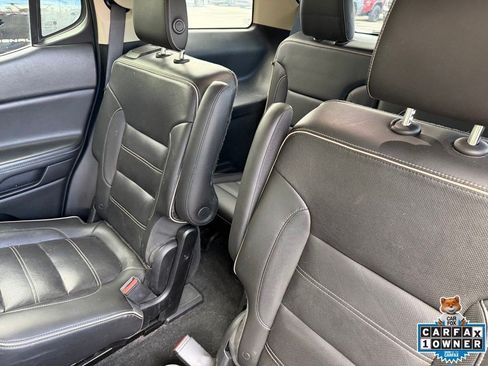 Used 2018 GMC Acadia Denali w/ Technology Package FWD image 7