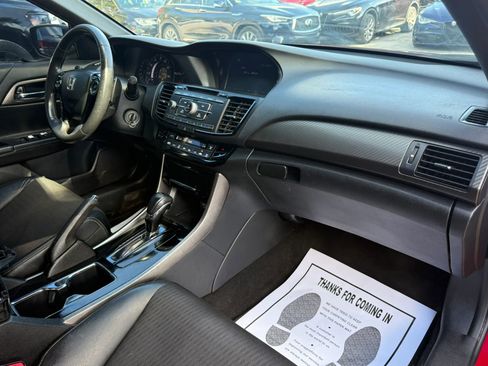 Used 2016 Honda Accord Sport image 13