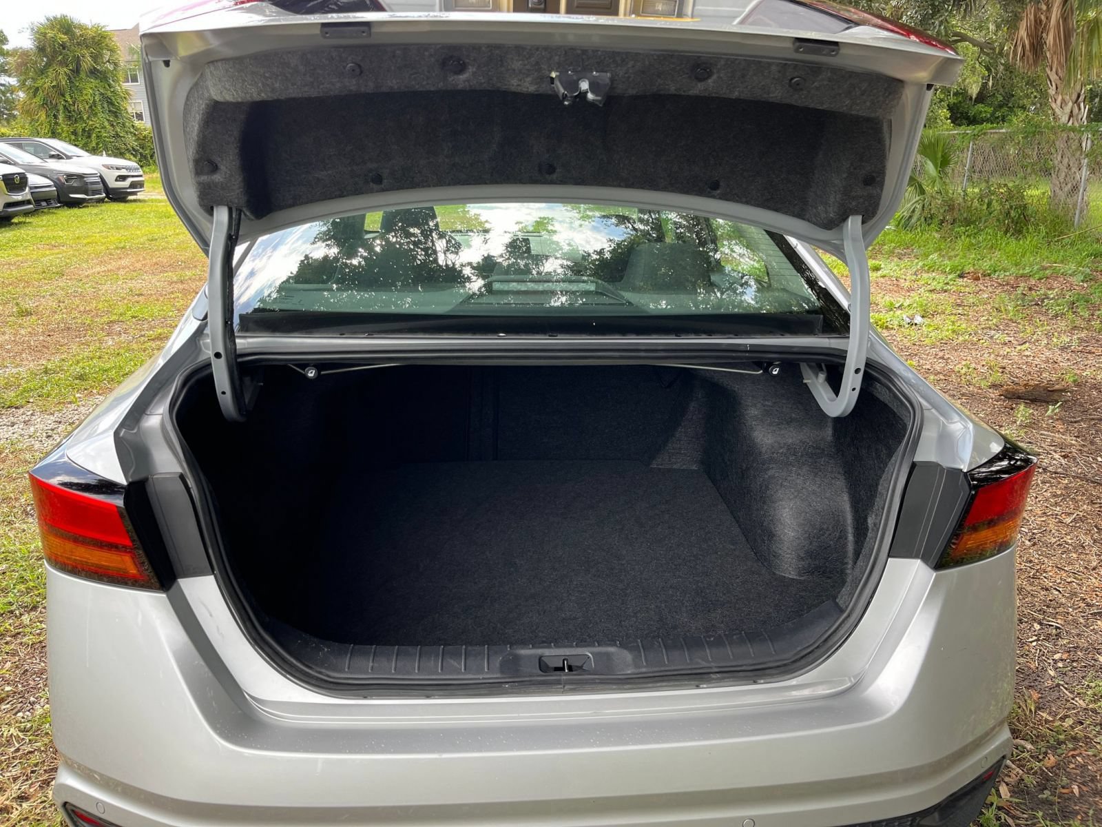 Used 2026 Nissan Altima 2.5 SV FWD image 29