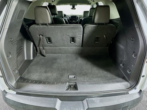 Used 2019 Chevrolet Traverse LT w/ LT Premium Package image 30