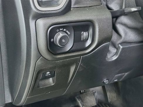 Used 2022 RAM 1500 Tradesman RWD image 11