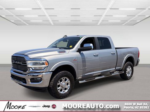 Used 2022 RAM 2500 Laramie AWD/4WD image 1