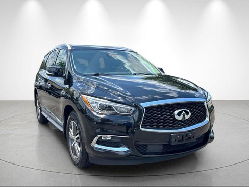 Used 2020 INFINITI QX60 Luxe w/ Essential Package FWD image 7