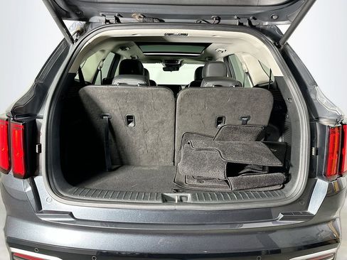 Used 2021 Kia Sorento SX image 28