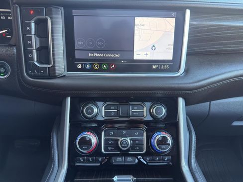 Used 2021 GMC Yukon Denali image 16