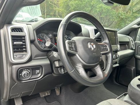 Used 2024 RAM 2500 Big Horn image 10