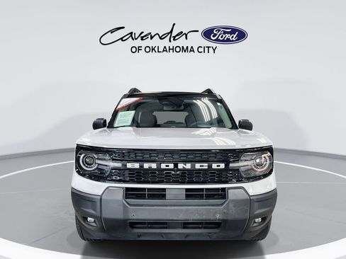 Used 2025 Ford Bronco Sport Outer Banks w/ Outer Banks Tech Package+ AWD/4WD image 3