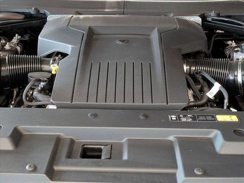 New 2026 Land Rover Defender 110 OCTA AWD/4WD image 19
