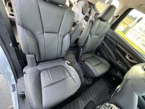 Used 2026 Subaru Ascent Touring AWD/4WD image 28