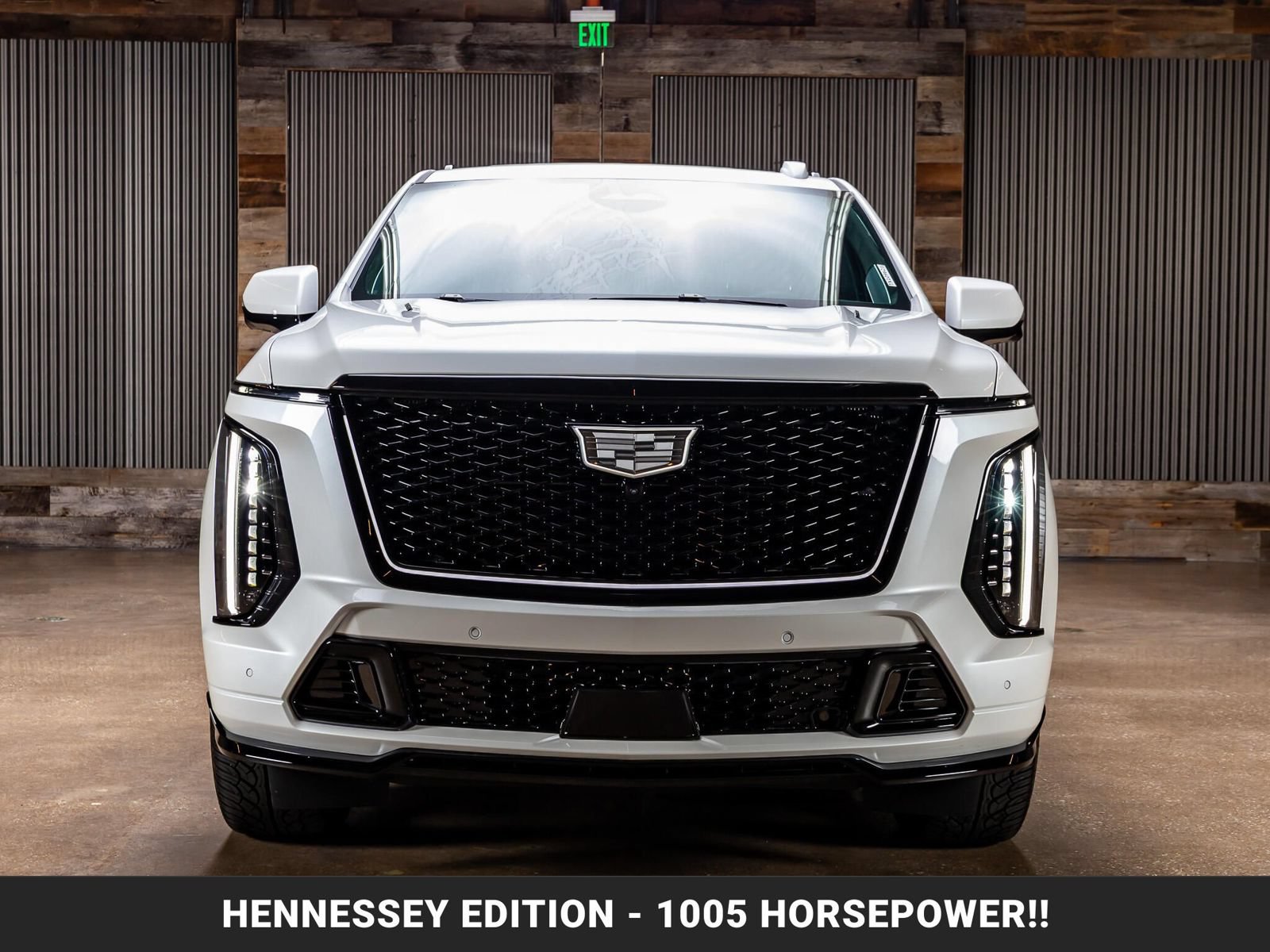 Used 2025 Cadillac Escalade V AWD/4WD image 4