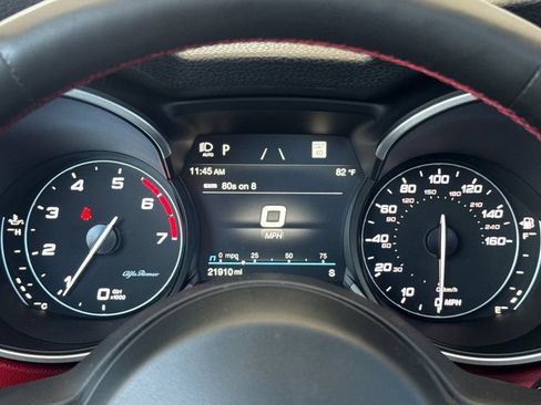 Used 2021 Alfa Romeo Stelvio Ti Sport AWD/4WD image 24