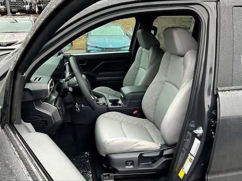 New 2026 Toyota Tacoma SR5 AWD/4WD image 9