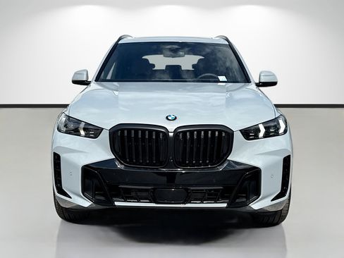 New 2026 BMW X5 sDrive40i w/ Executive Package RWD image 8