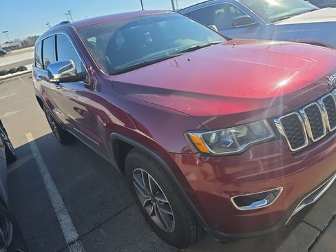 Used 2022 Jeep Grand Cherokee Limited image 5