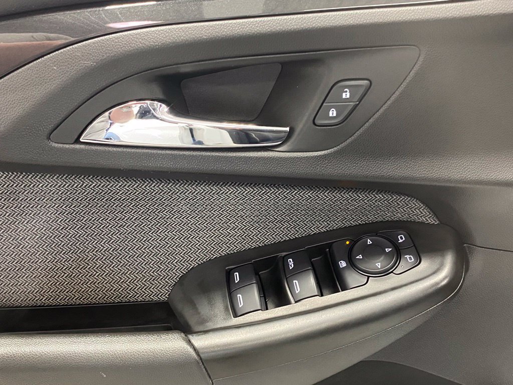 Used 2021 Chevrolet TrailBlazer LT w/ Convenience Package FWD image 14