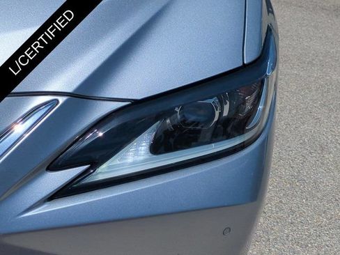 Certified 2025 Lexus ES 350 w/ Premium Package FWD image 9