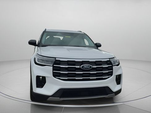 New 2026 Ford Explorer Active w/ Active Comfort Package image 6