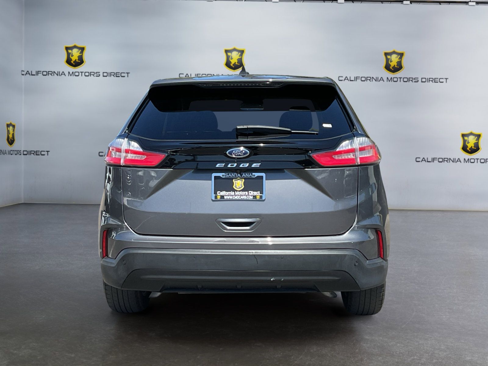 Used 2021 Ford Edge SE FWD image 6