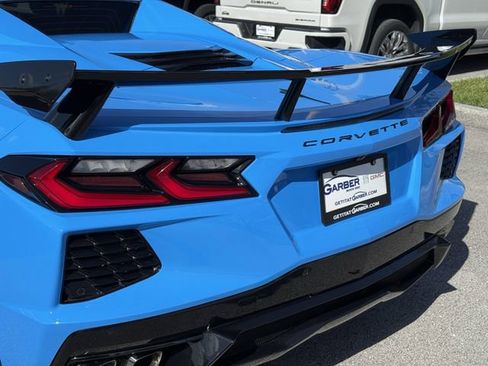Used 2023 Chevrolet Corvette Stingray Convertible w/ 1LT image 11