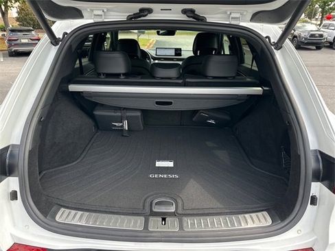 Used 2025 Genesis GV70 3.5T Sport w/ Sport Advanced Package image 27