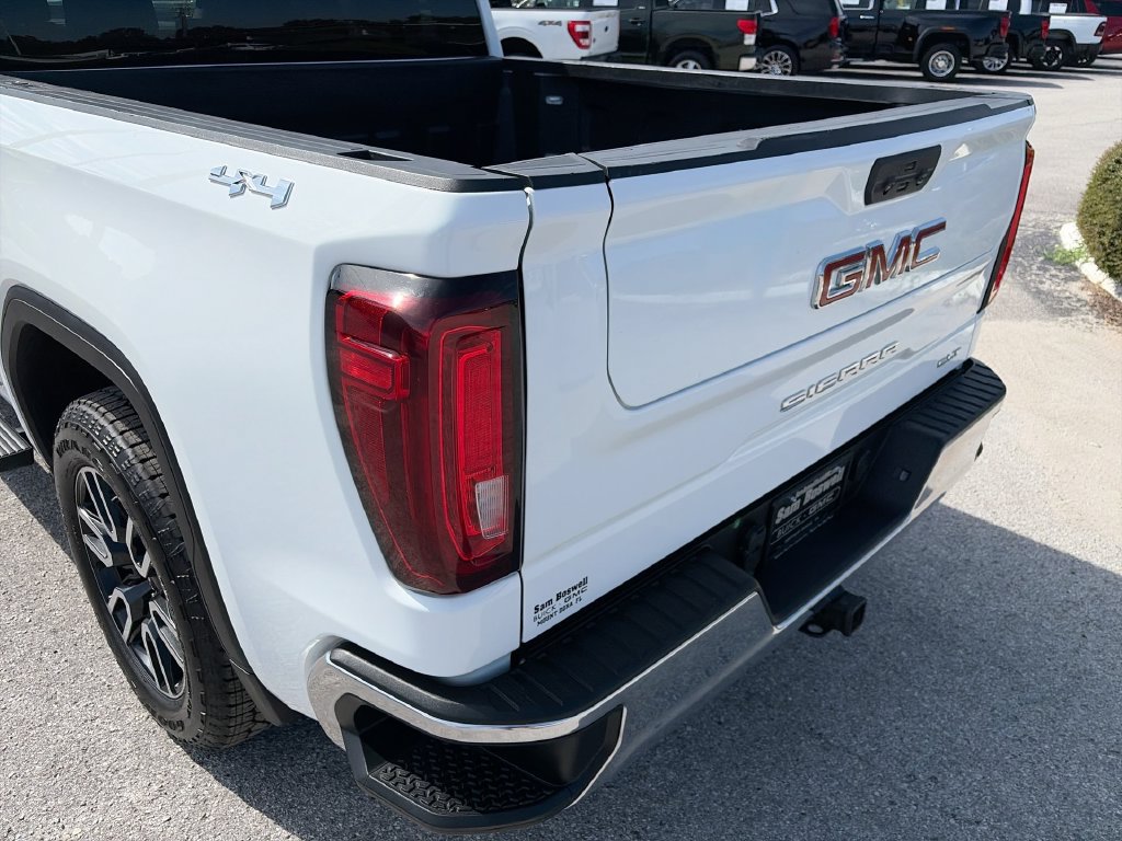 Used 2025 GMC Sierra 1500 SLT AWD/4WD image 29