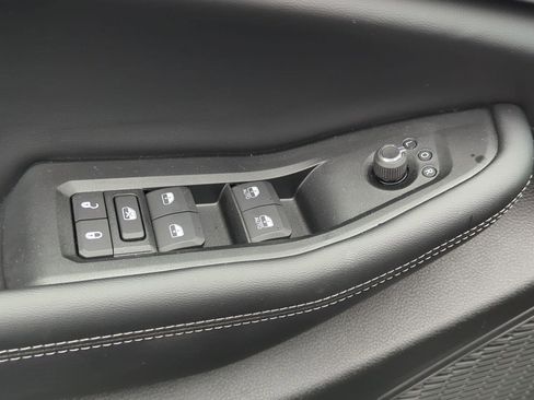 New 2026 Jeep Grand Cherokee Altitude AWD/4WD image 15