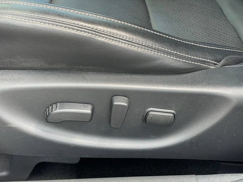 Used 2019 Nissan Maxima 3.5 SV w/ Floor Mat Group FWD image 13
