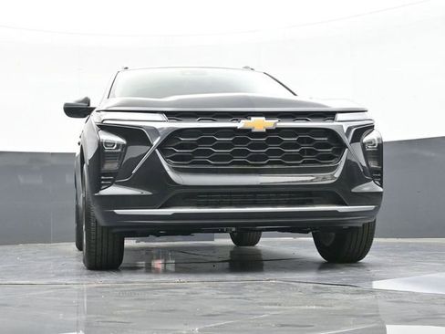 New 2026 Chevrolet Trax LT w/ Driver Confidence Package FWD image 52