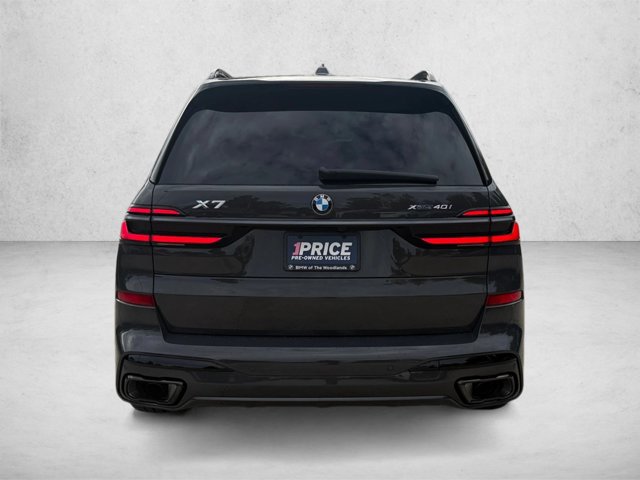 Used 2026 BMW X7 xDrive40i w/ M Sport Package AWD/4WD image 7