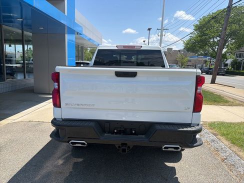 New 2026 Chevrolet Silverado 1500 LT Trail Boss w/ Safety Package AWD/4WD image 4