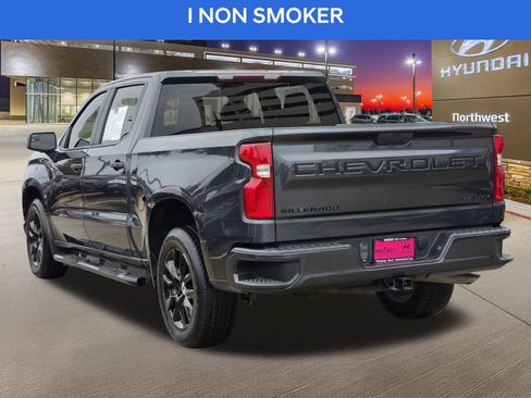 Used 2021 Chevrolet Silverado 1500 Custom w/ LPO, Dark Essentials Package RWD image 9