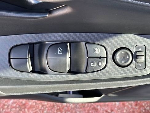 Used 2025 Nissan Sentra S image 12