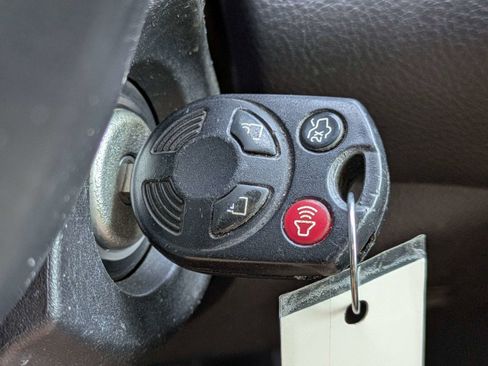 Used 2017 Ford Focus SE image 30