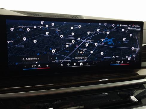 Used 2025 BMW X6 xDrive40i w/ Climate Comfort Package image 27