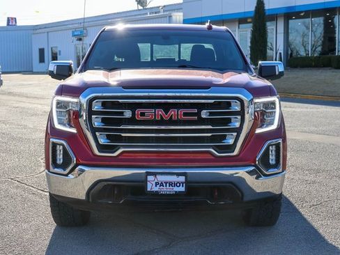 Used 2021 GMC Sierra 1500 SLT image 2