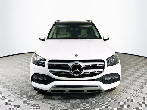 Used 2022 Mercedes-Benz GLS 450 4MATIC image 2