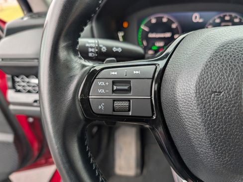 Used 2023 Honda Accord Touring image 25