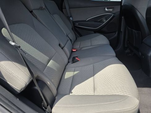 Used 2018 Hyundai Santa Fe Sport AWD/4WD image 19