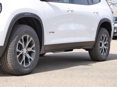 New 2026 GMC Acadia AT4 w/ Luxury Package AWD/4WD image 7