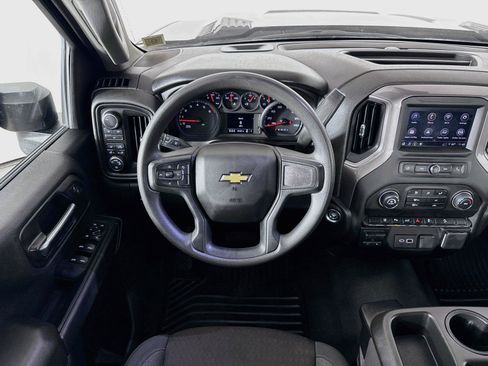 Used 2024 Chevrolet Silverado 2500 Custom w/ Custom Value Package AWD/4WD image 21