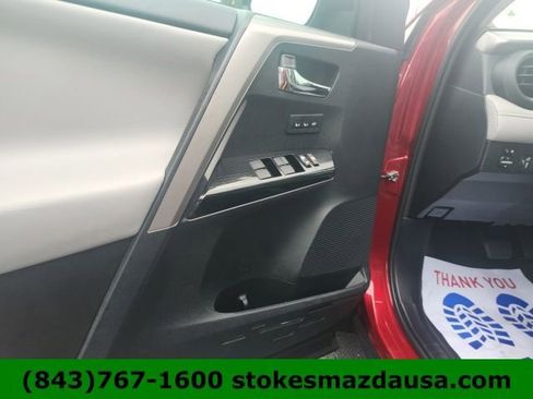 Used 2018 Toyota RAV4 Limited FWD image 14