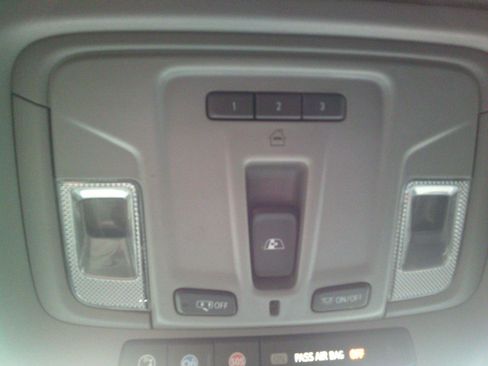 Used 2022 GMC Sierra 3500 Denali w/ Technology Package image 22